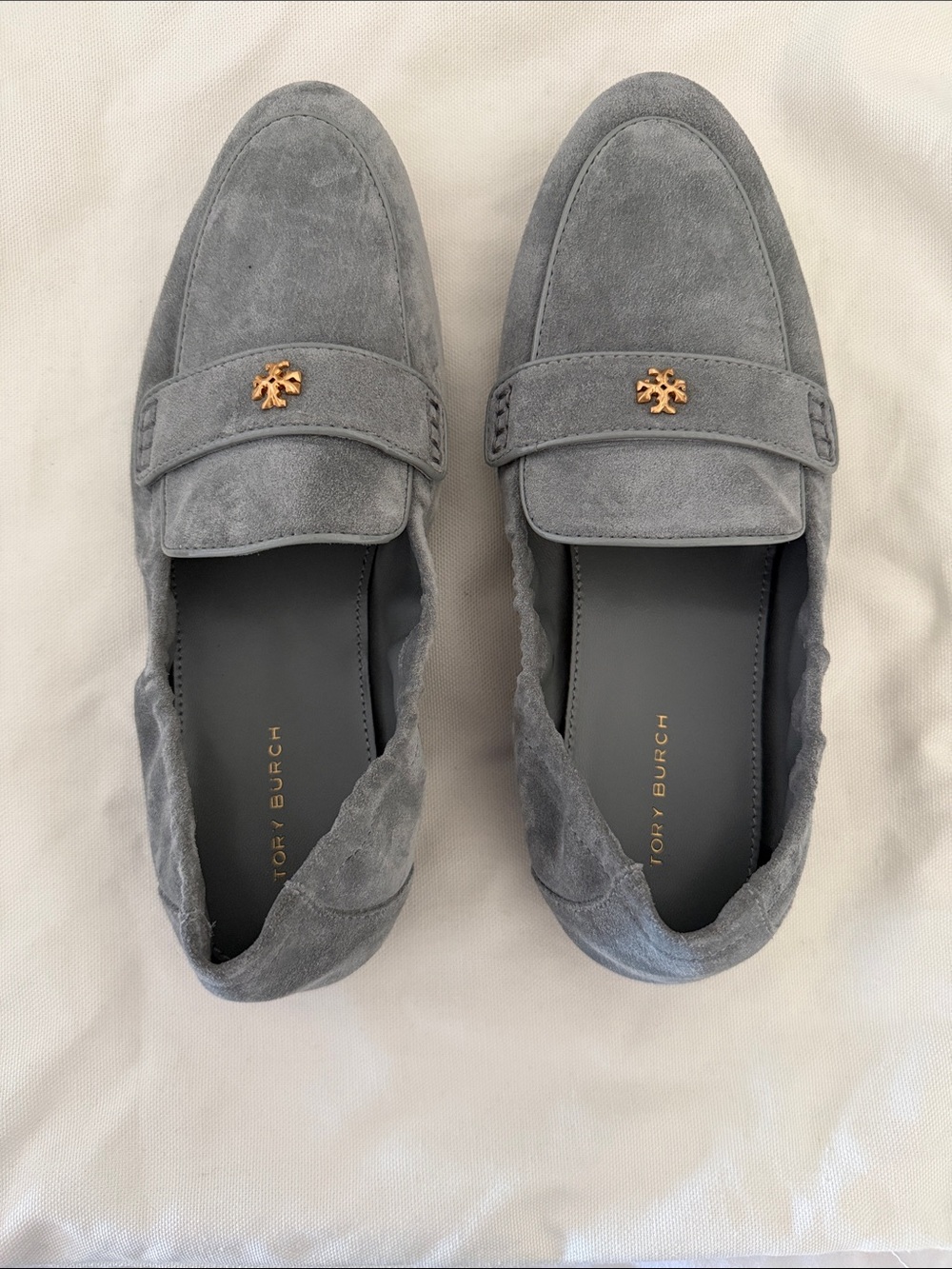 NEVER WORN! Tory Burch Blue-Gray Suede Ballet Loafers with Gold Logo
